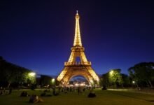 Photo of بعد قفزه من برج إيفل بالمظلة… الشركة تعتقل رجلاً في باريس
