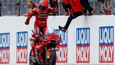 مارك ماركيز يكتسح أراغون ويشعل سباق MotoGP: فوز ثالث توالياً يقلص الفارق مع مارتن إلى 19 نقطة