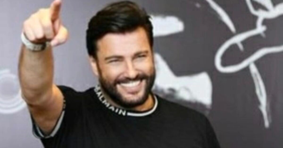في ليلة تكريمه بـAFDAL Awards 2026.. زلزلي يهدي الجنوب أغنية