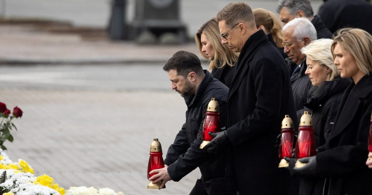 أوكرانيا في عامها الخامس: حرب تمتد من دونباس إلى جسور كييف وأسواق الطاقة وحدود الناتو