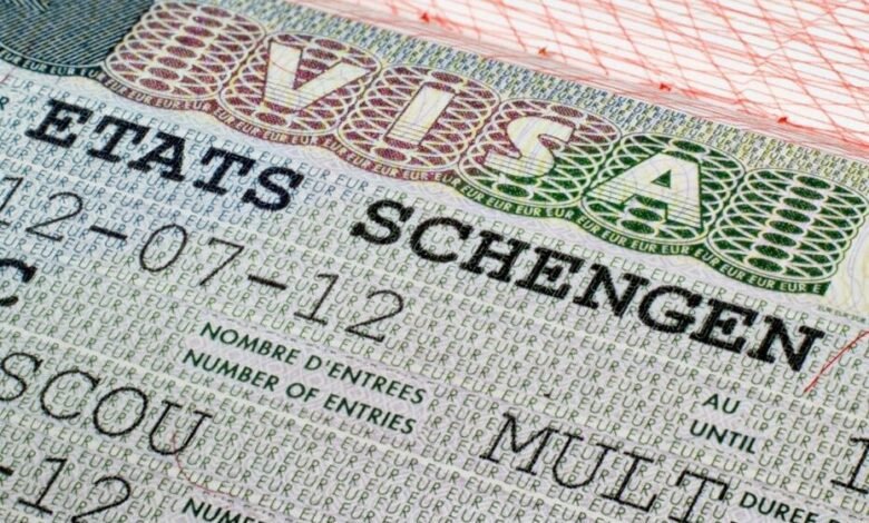 الإتحاد الأوروبي يفرض تنظيم ETIAS على الأمريكيين