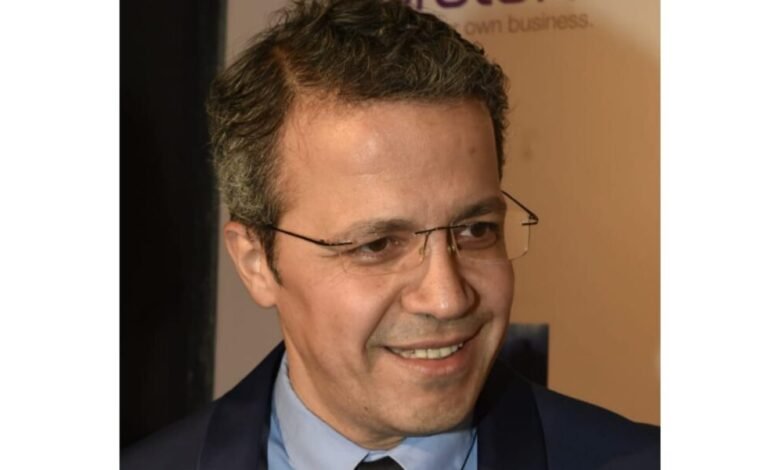 من هو الدكتور “Elie Fares”؟